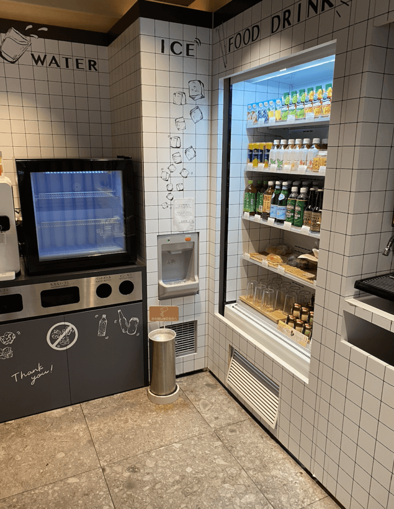 OMO Food & Drink Station